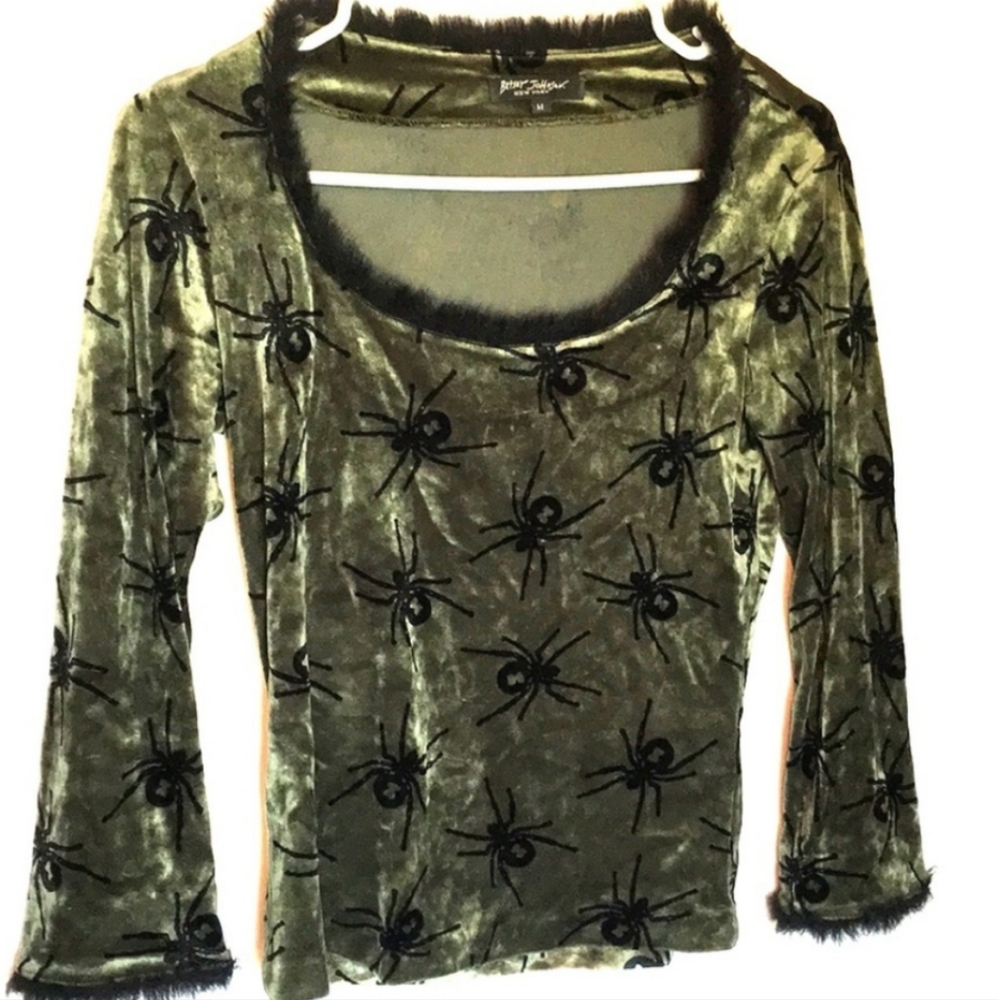 ISO Betsey Johnson black widow velvet top